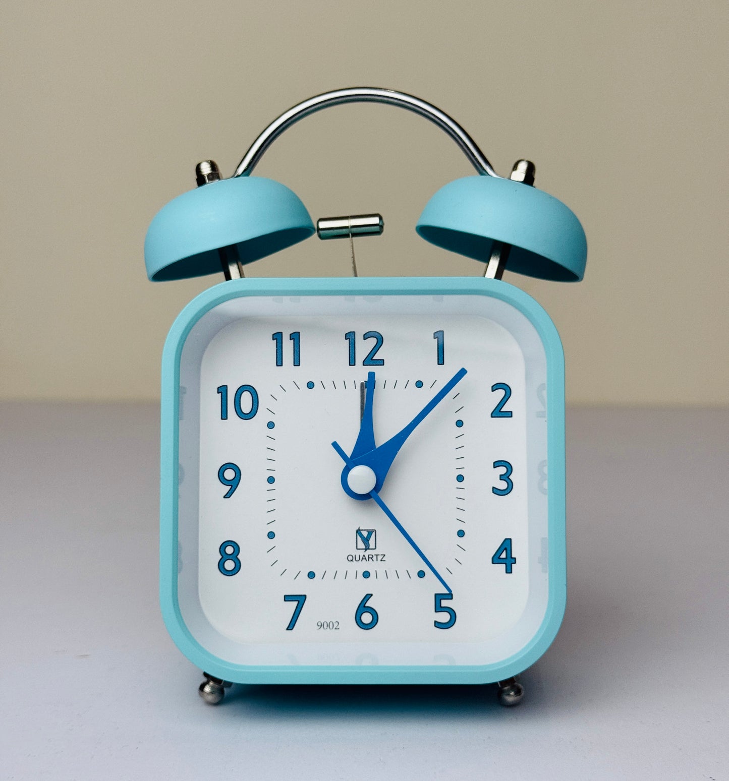 Classic Vintage Twin Bell Alarm Clock - Retro Style Desk Clock with Loud Alarm