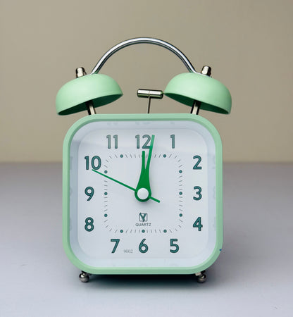 Classic Vintage Twin Bell Alarm Clock - Retro Style Desk Clock with Loud Alarm