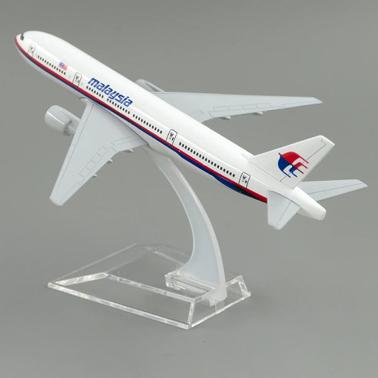 Malaysia Airlines Model Plane - 16cm Full Metal
